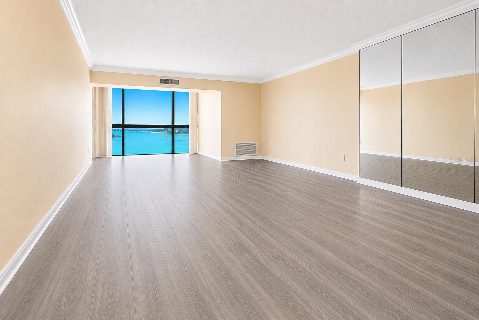 Living room with an amazing view.