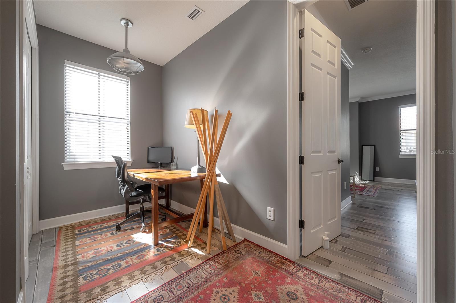 2nd floor landing