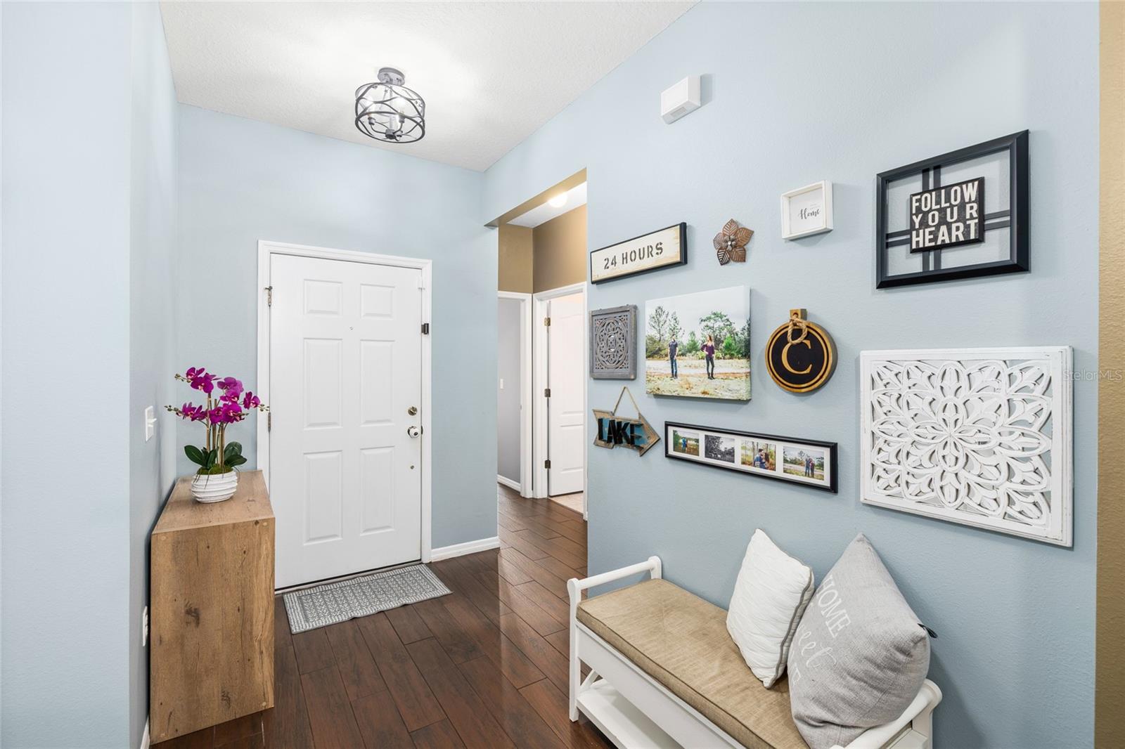 Foyer|Hallway