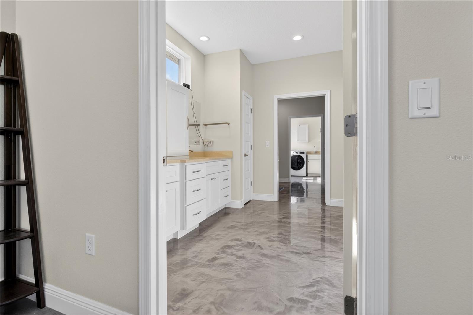 Primary En Suite