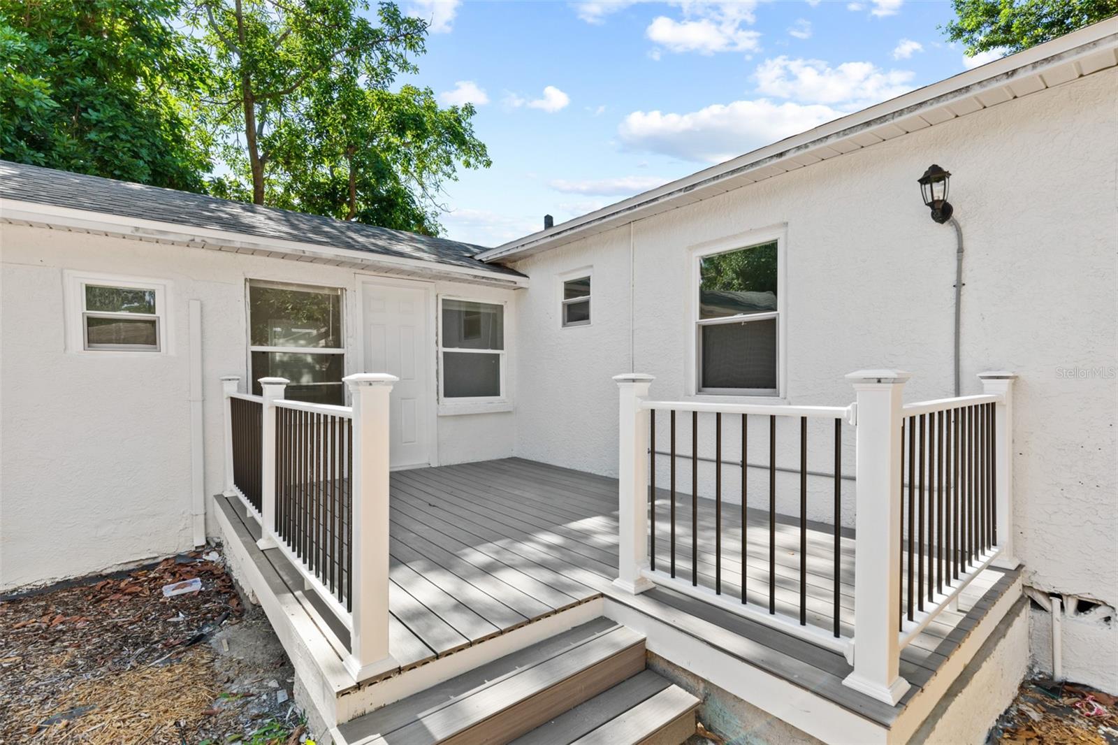 Composite deck