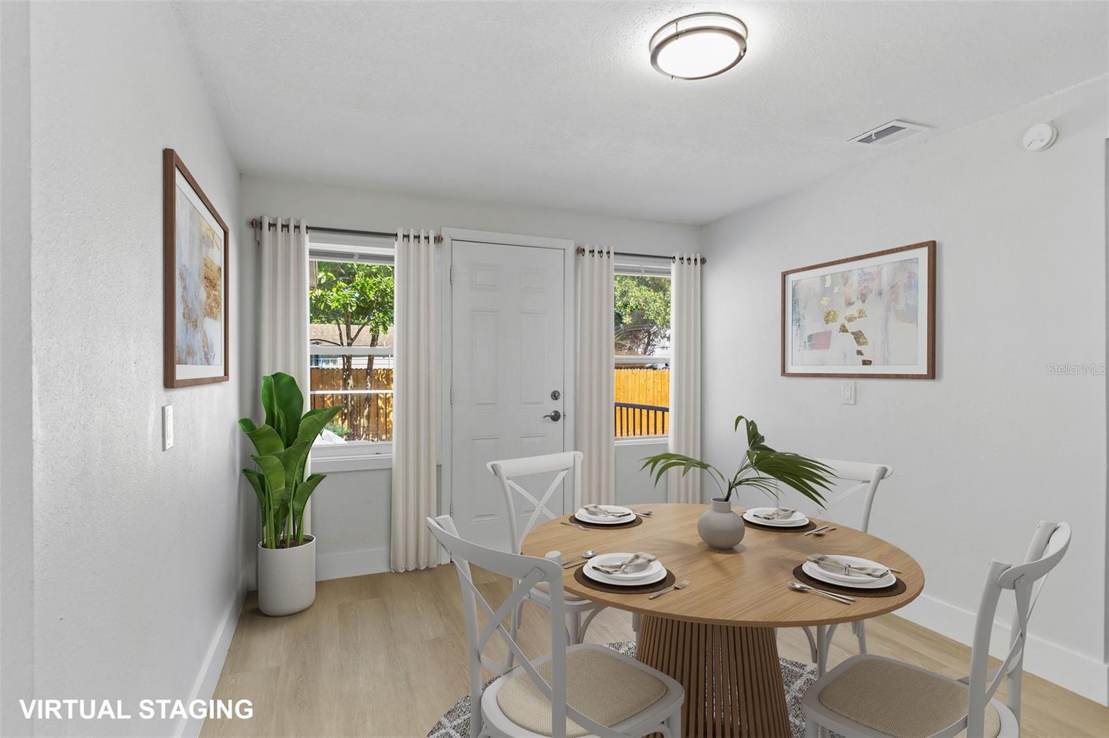 Virtual stage dining area
