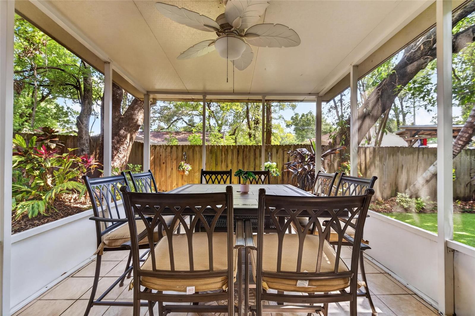 PATIO-OUTSIDE SCREENED IN-OFF OF KITCHEN AREA