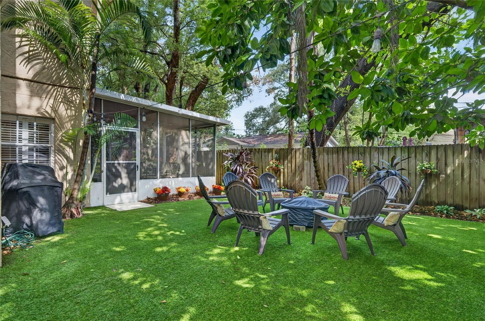 ARTIFICIAL GRASS-LOW MAINTENANCE
