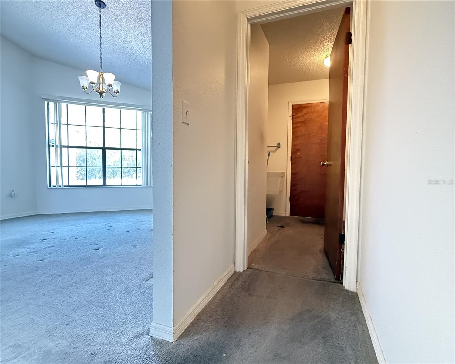 Primary hallway to laundry