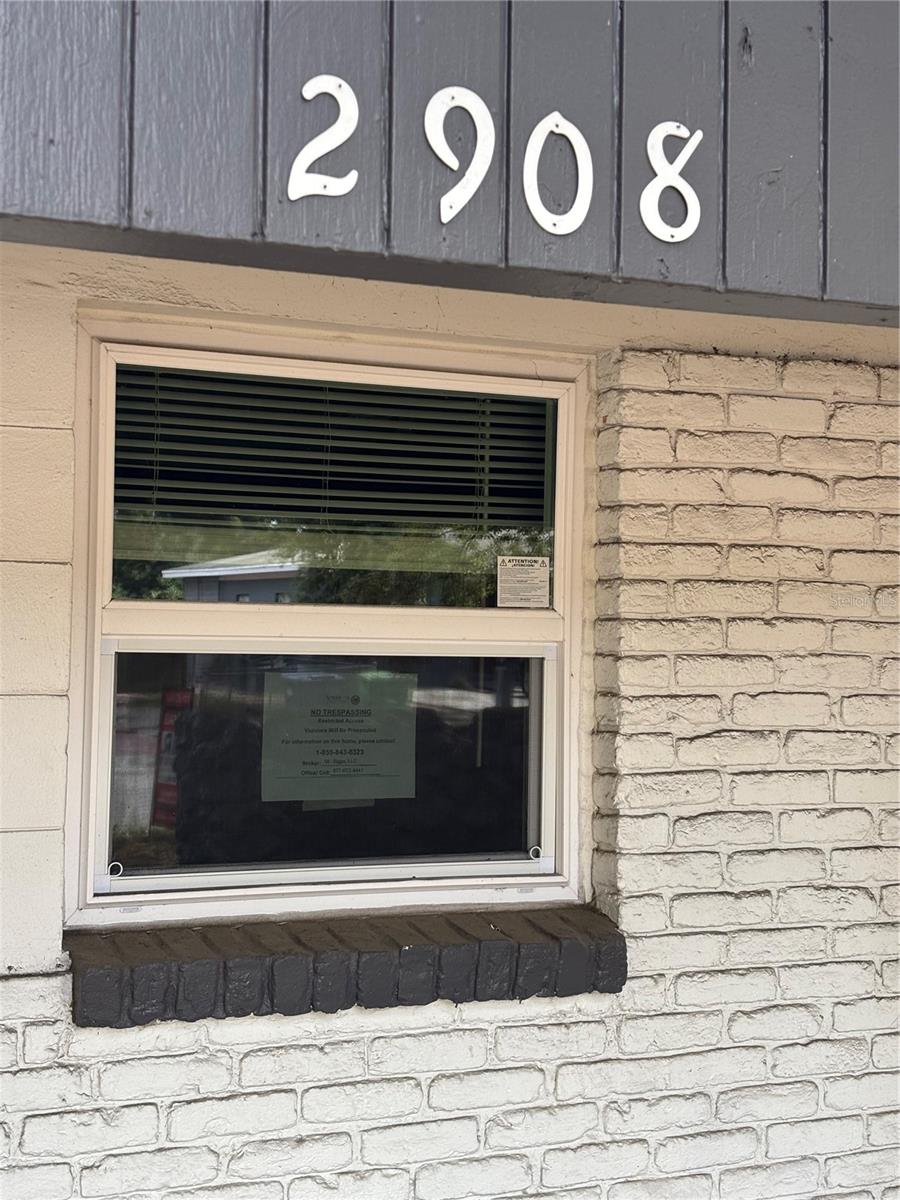 Energy efficient high impact storm windows