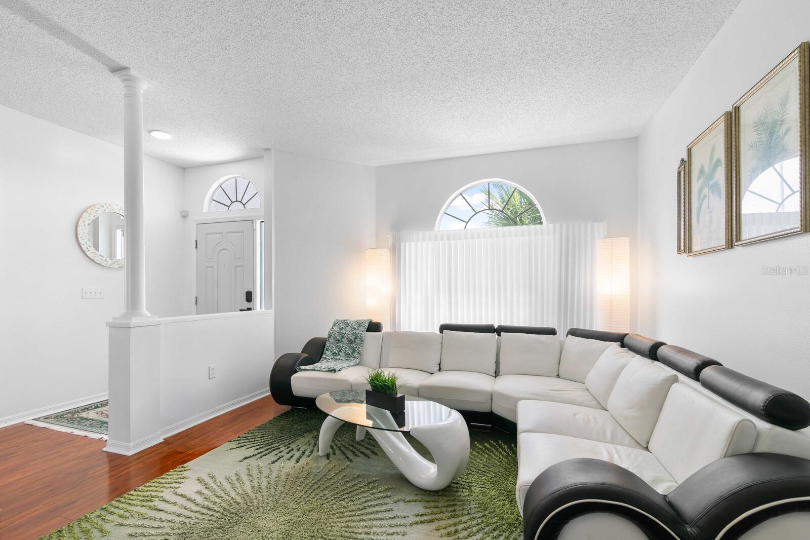 Formal Living Room-Flex Space