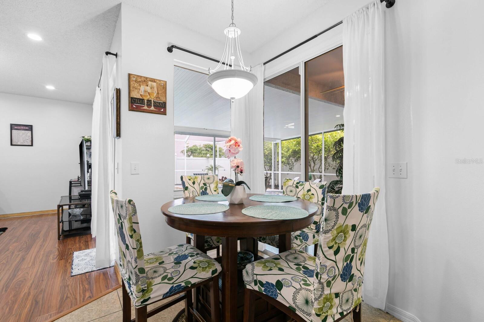 Eat In Kitchen Nook