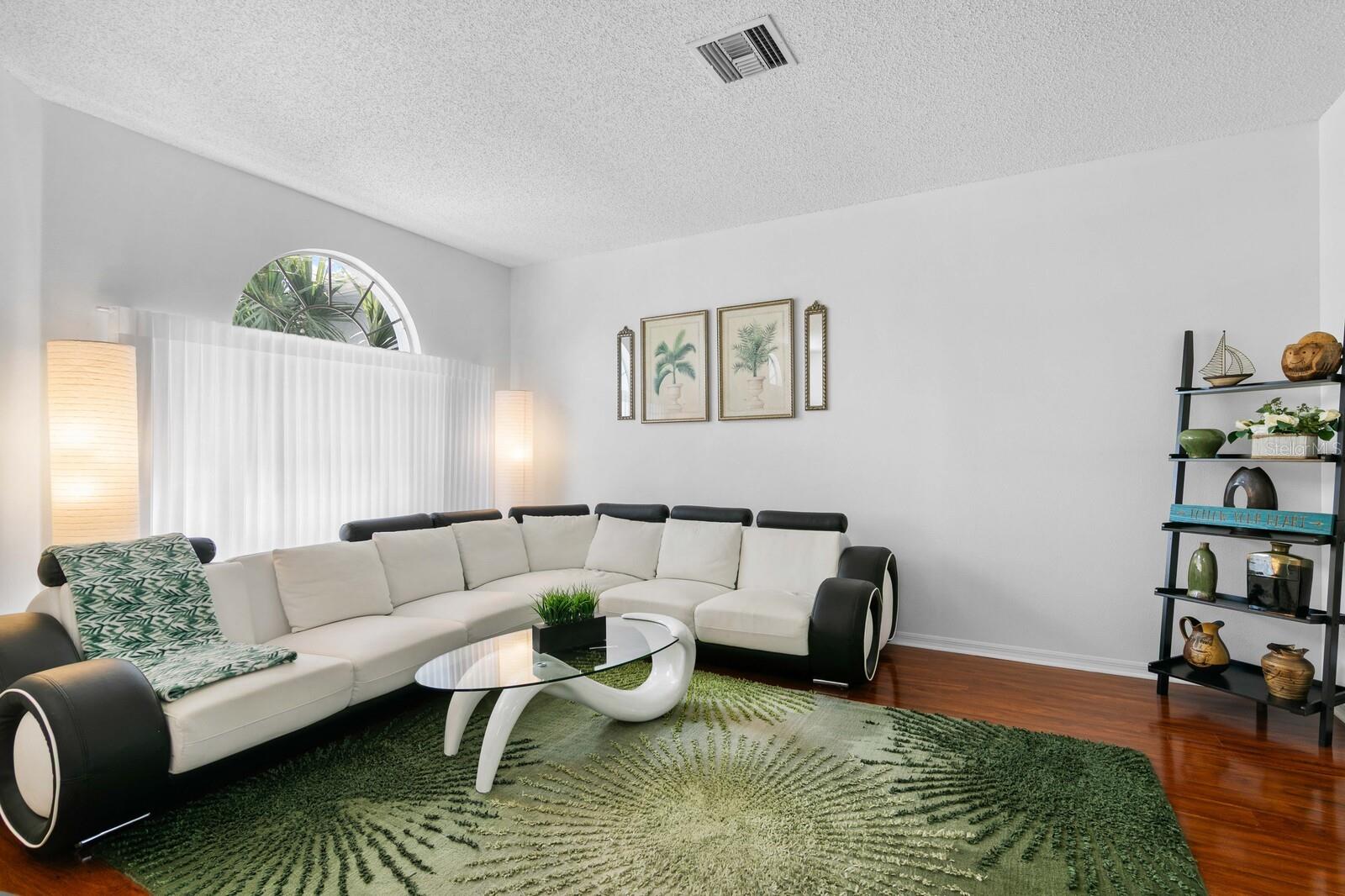 Formal Living Room Or Flex Space