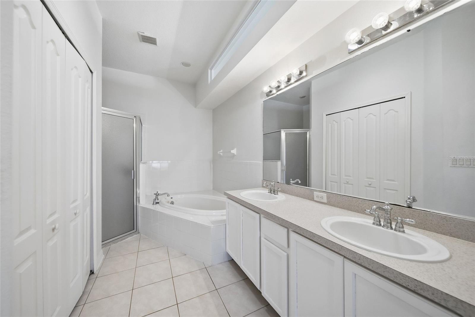 Bathroom - Primary
