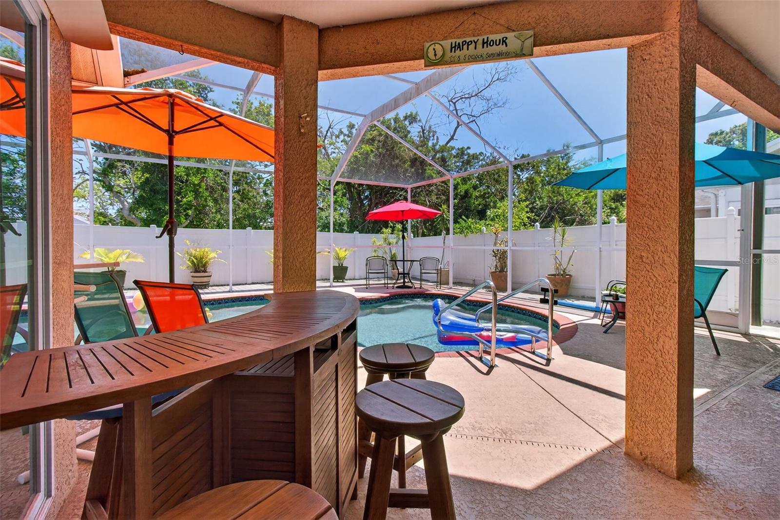 SCREENED PATIO