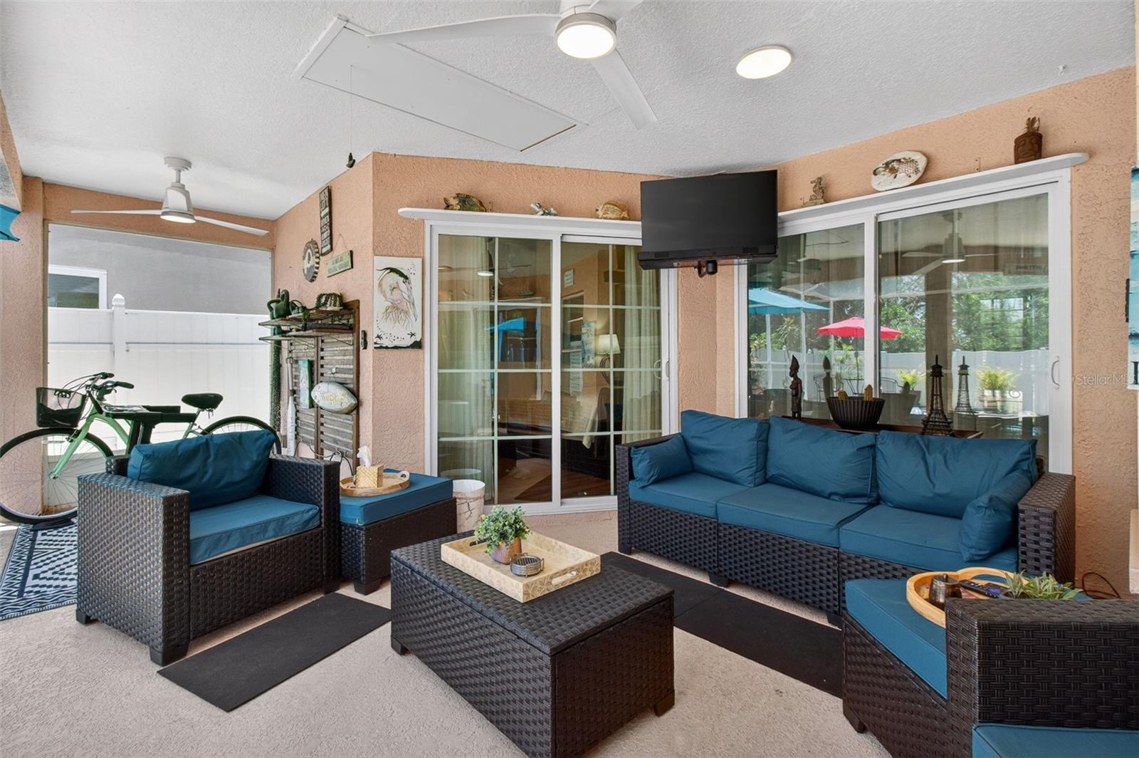 SCREEN PATIO