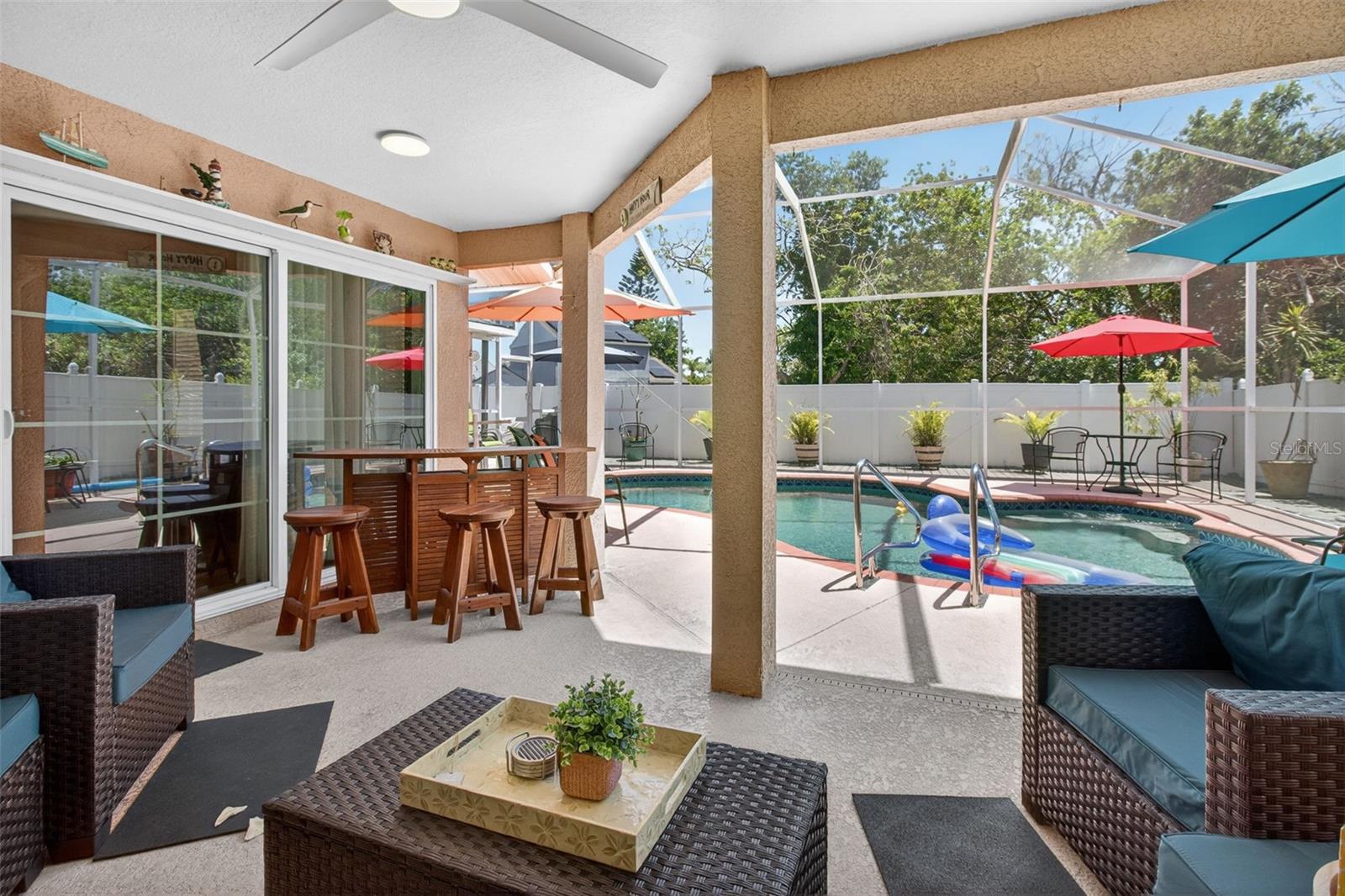 SCREEN PATIO