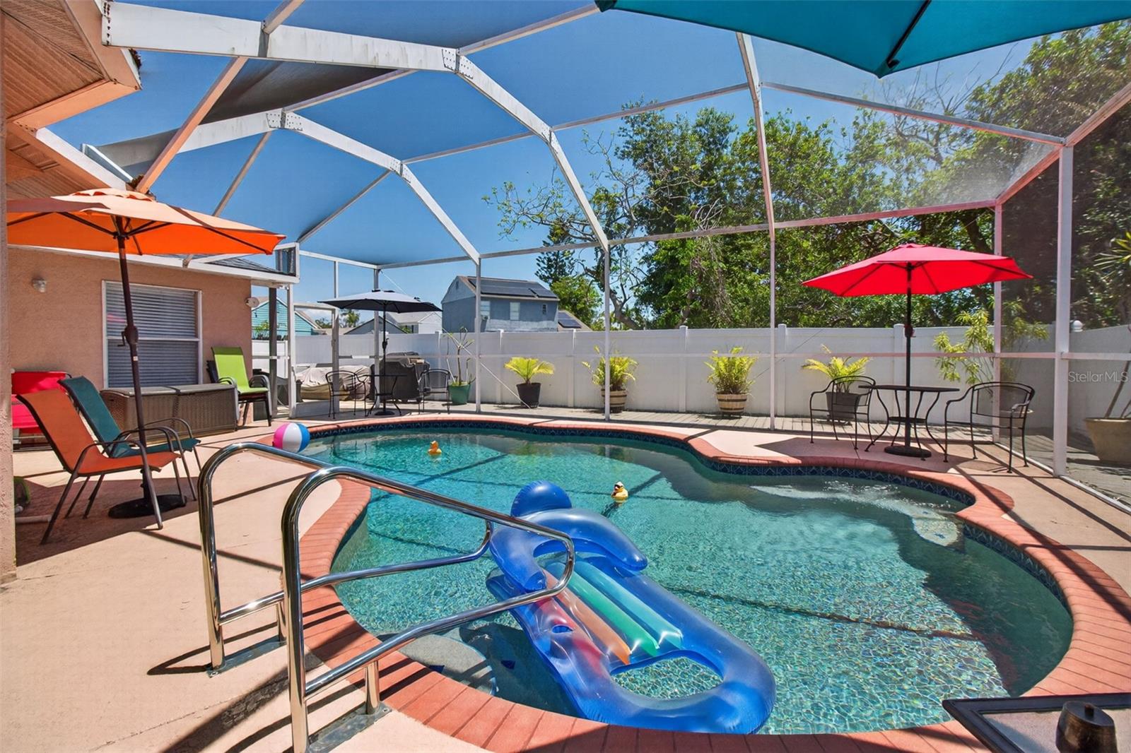 SCREEN PATIO/POOL