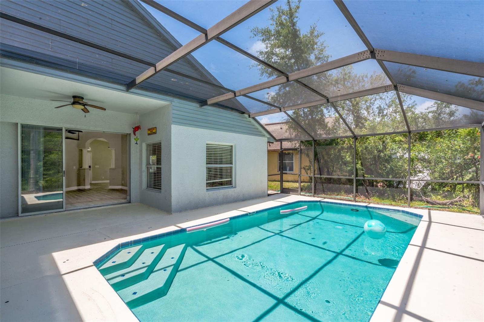 Your Sparkling Pool