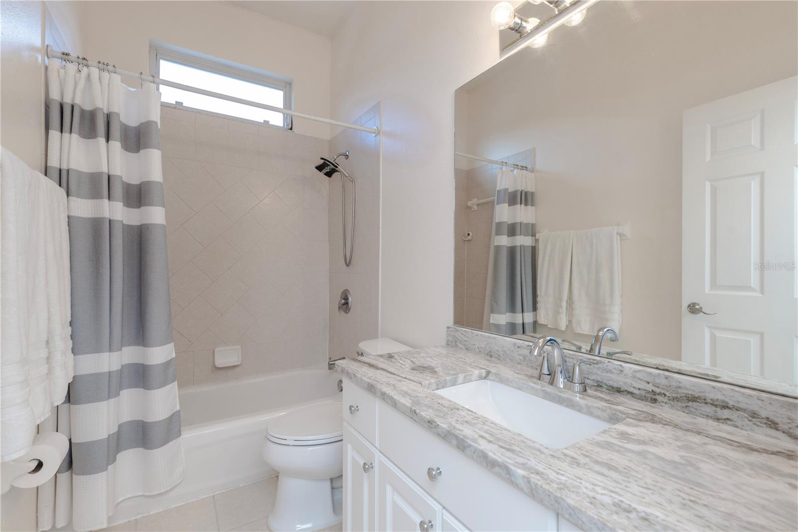 Bathroom 2.