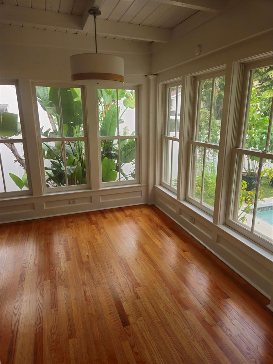 Breakfast Nook