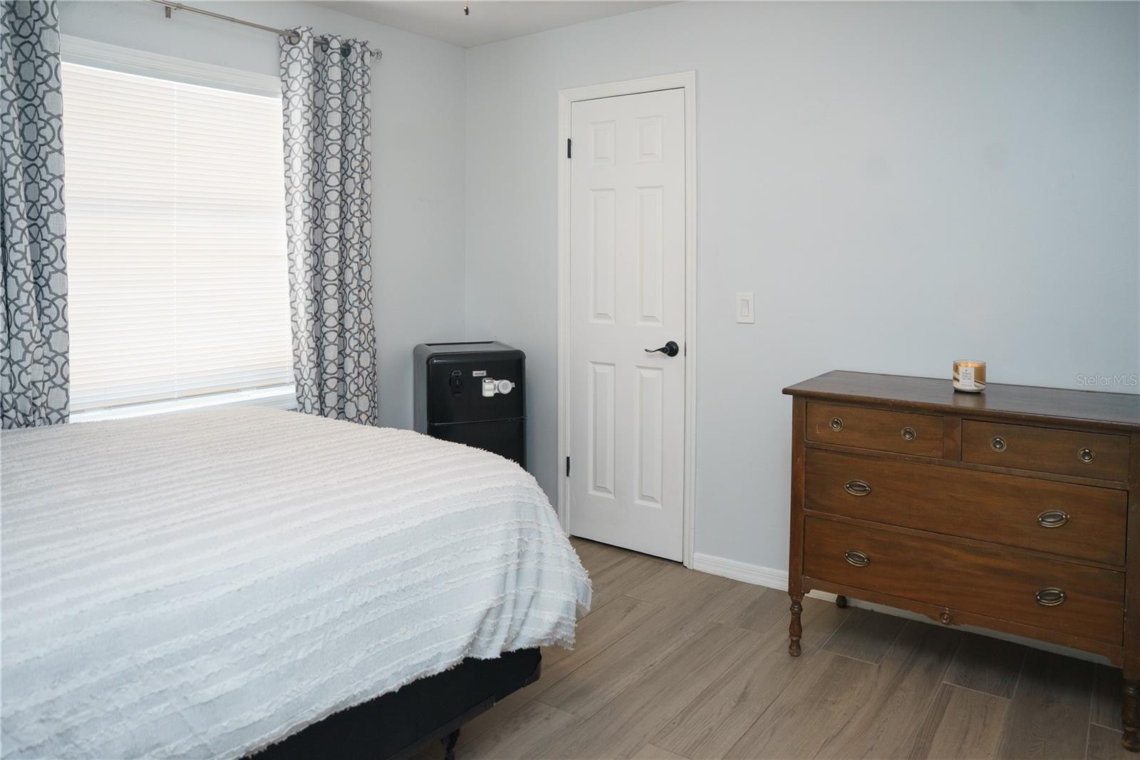 2 Bedroom