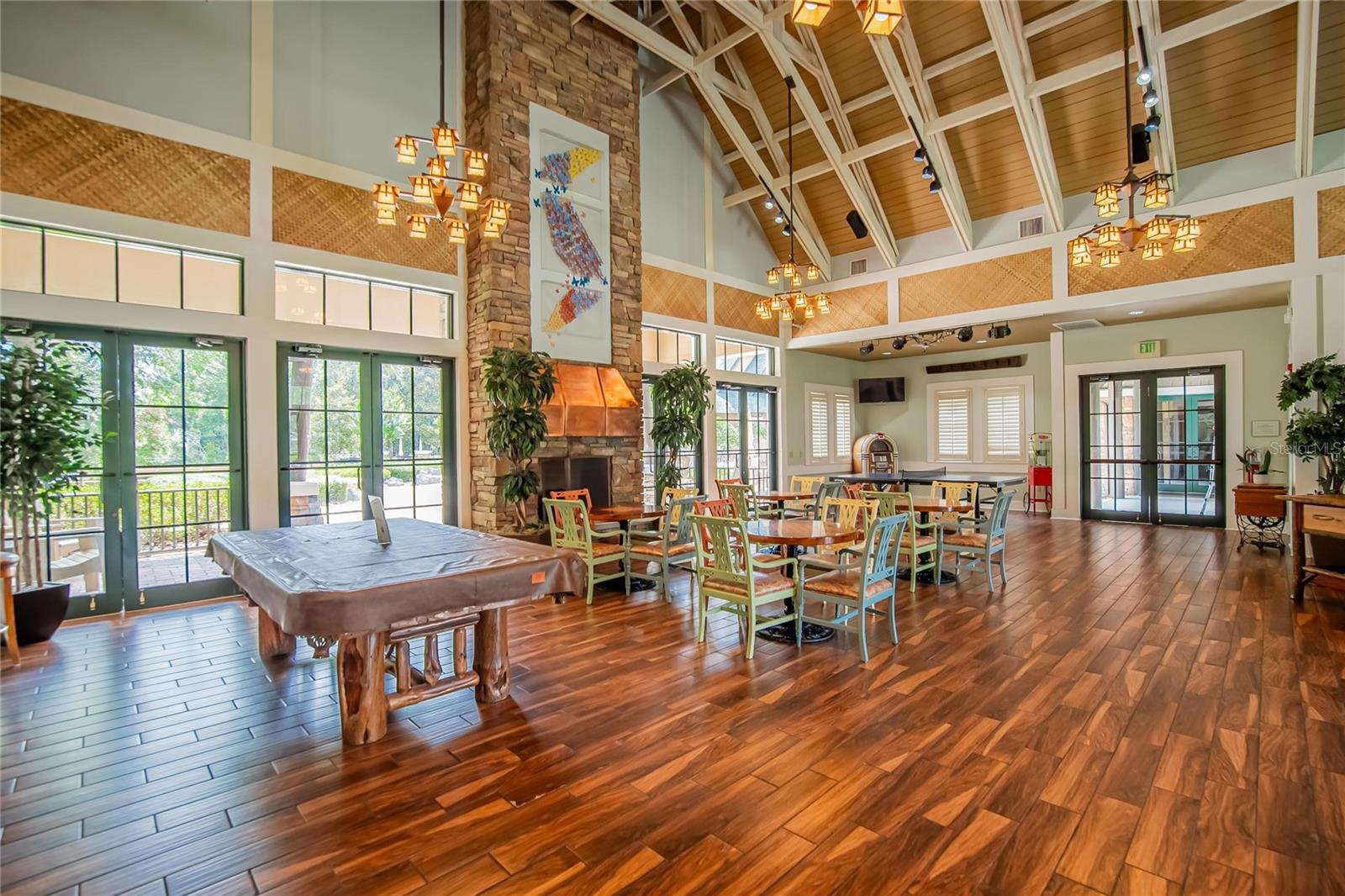 Game room with Pool and Ping Pong