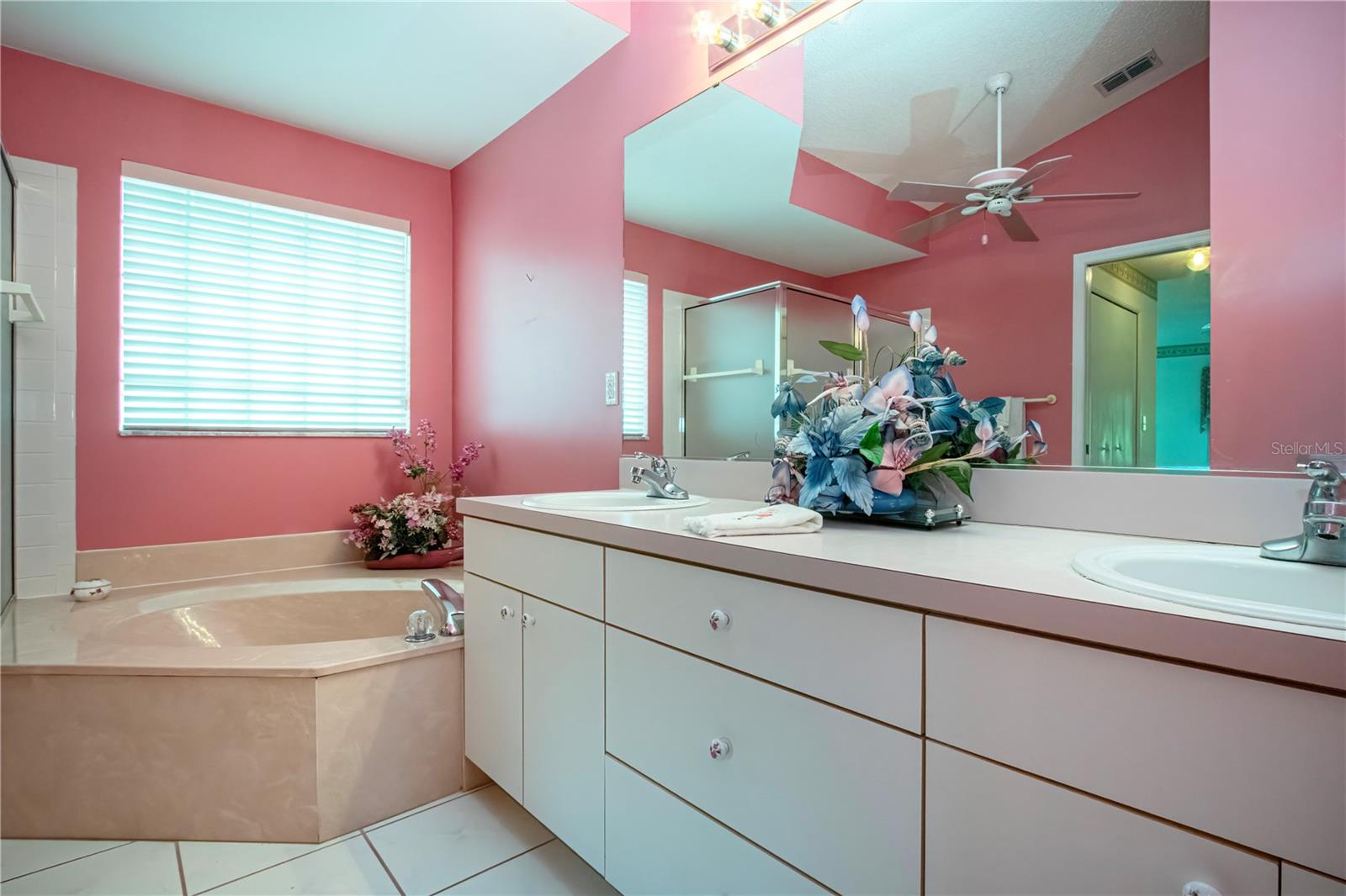 En-Suite Bath