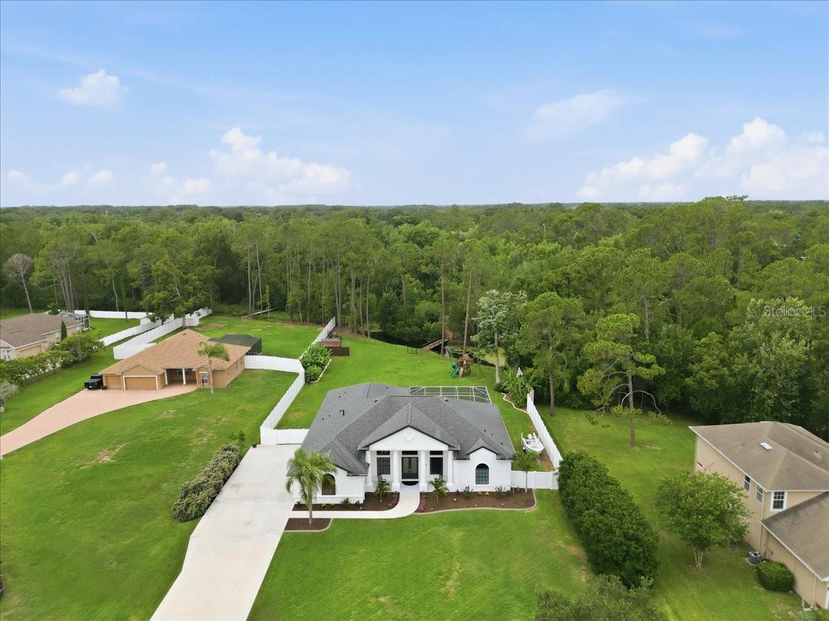 Grand Florida Estate on 3+ acres