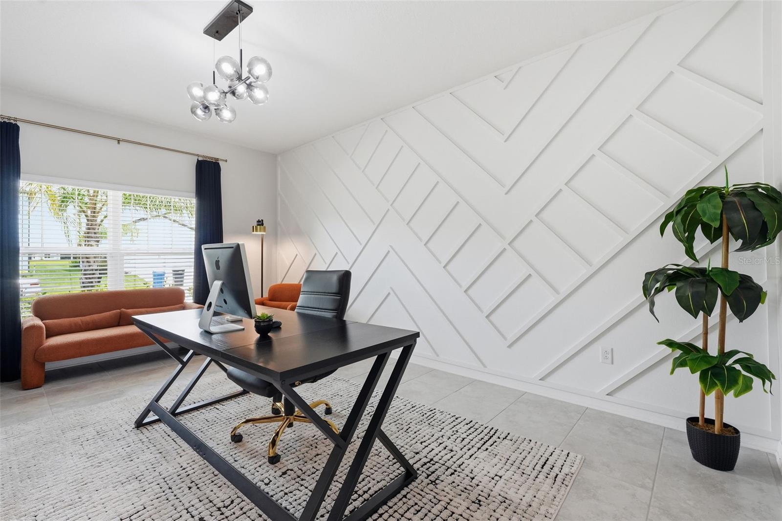 Flex room /  den