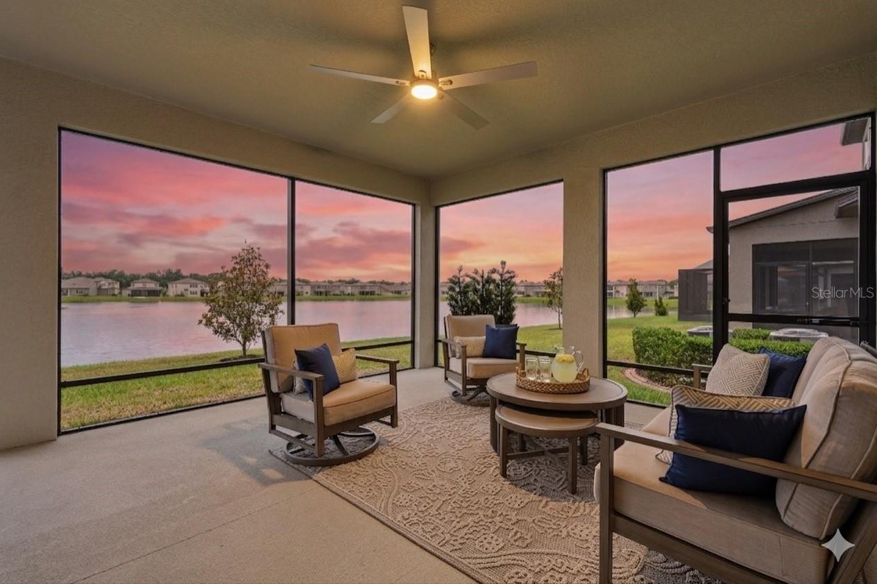 Screened in lanai