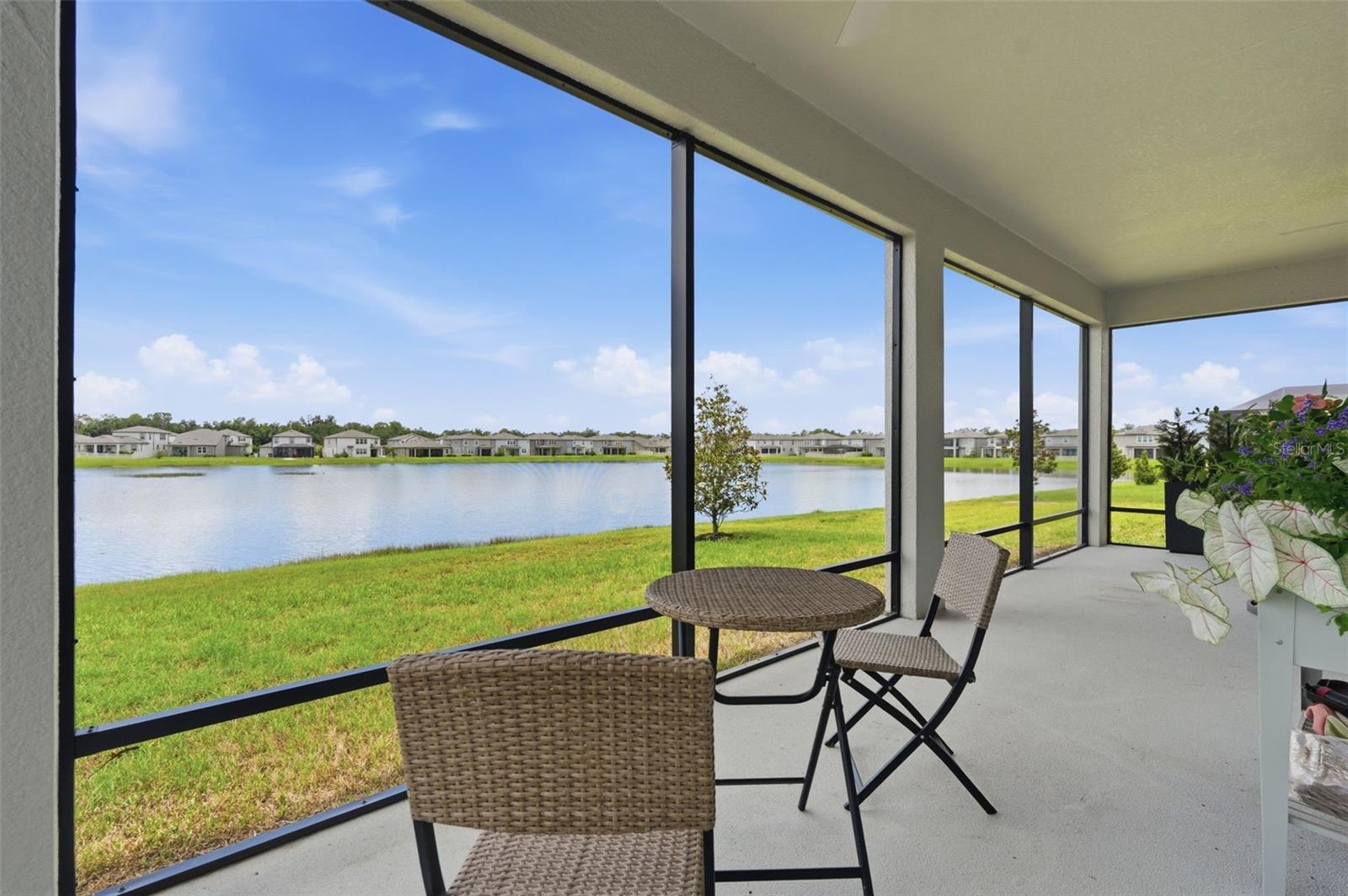 Large L shaped screened in lanai