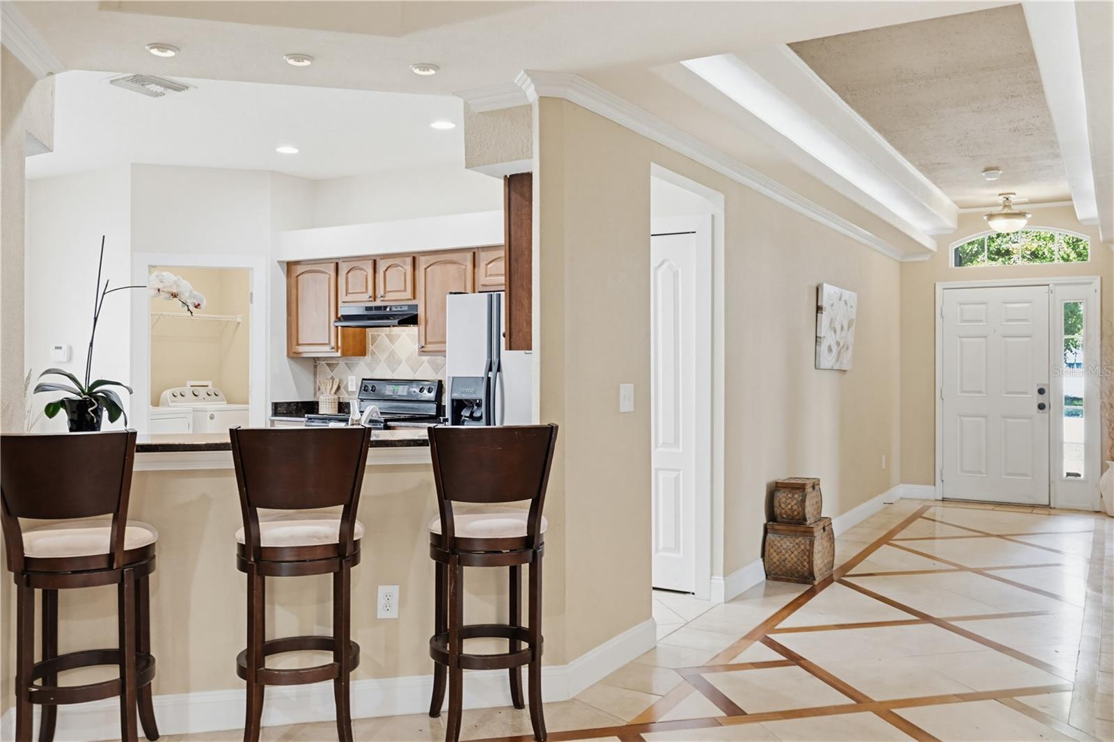 Breakfast Bar