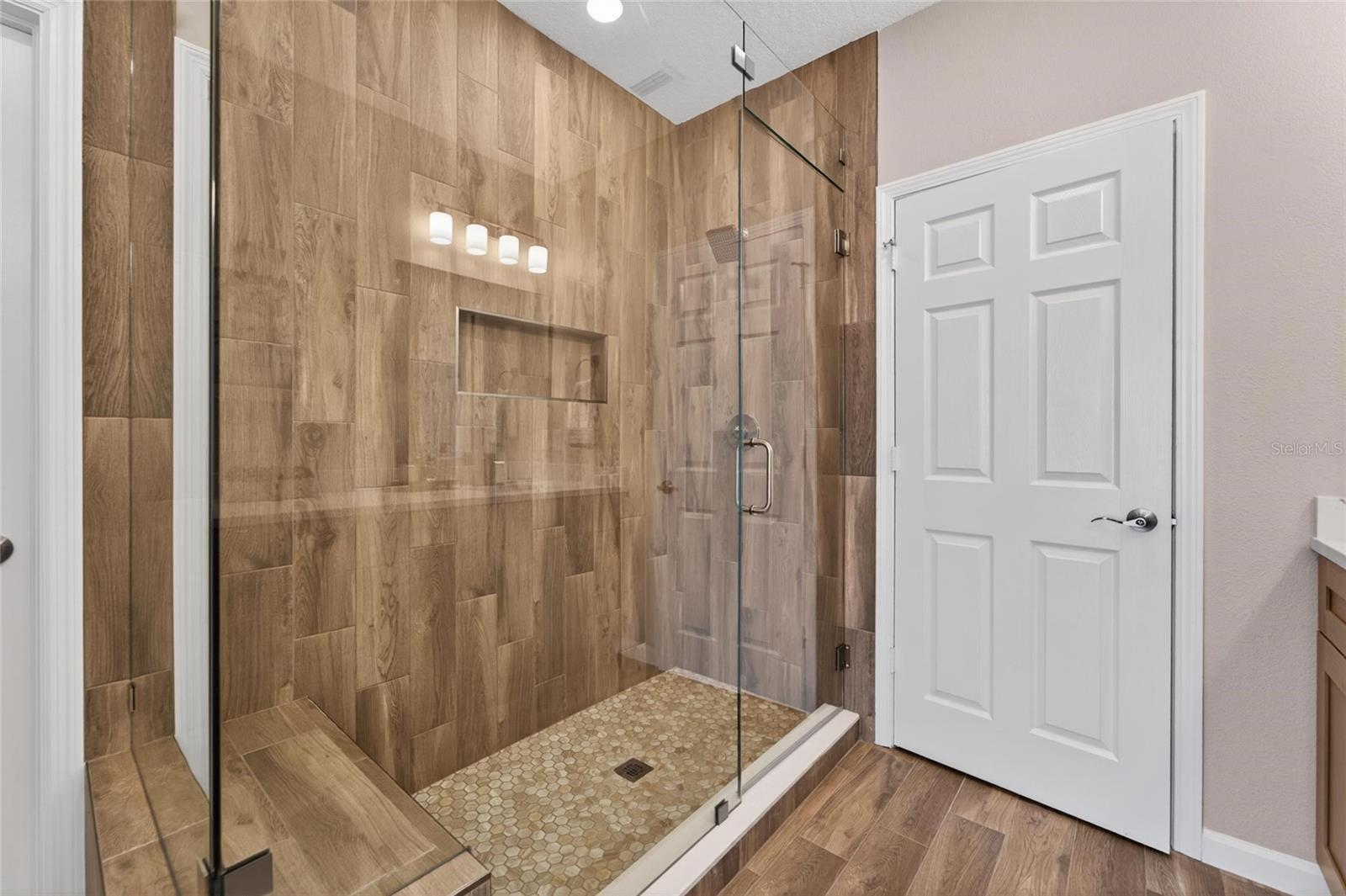 Master bath room Shower