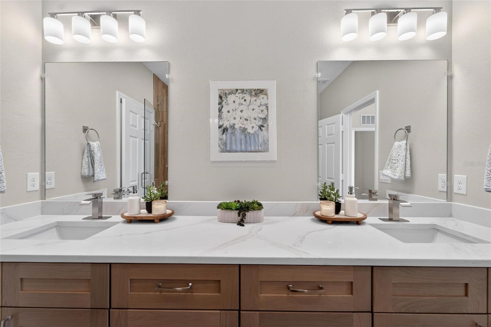 Master bath room