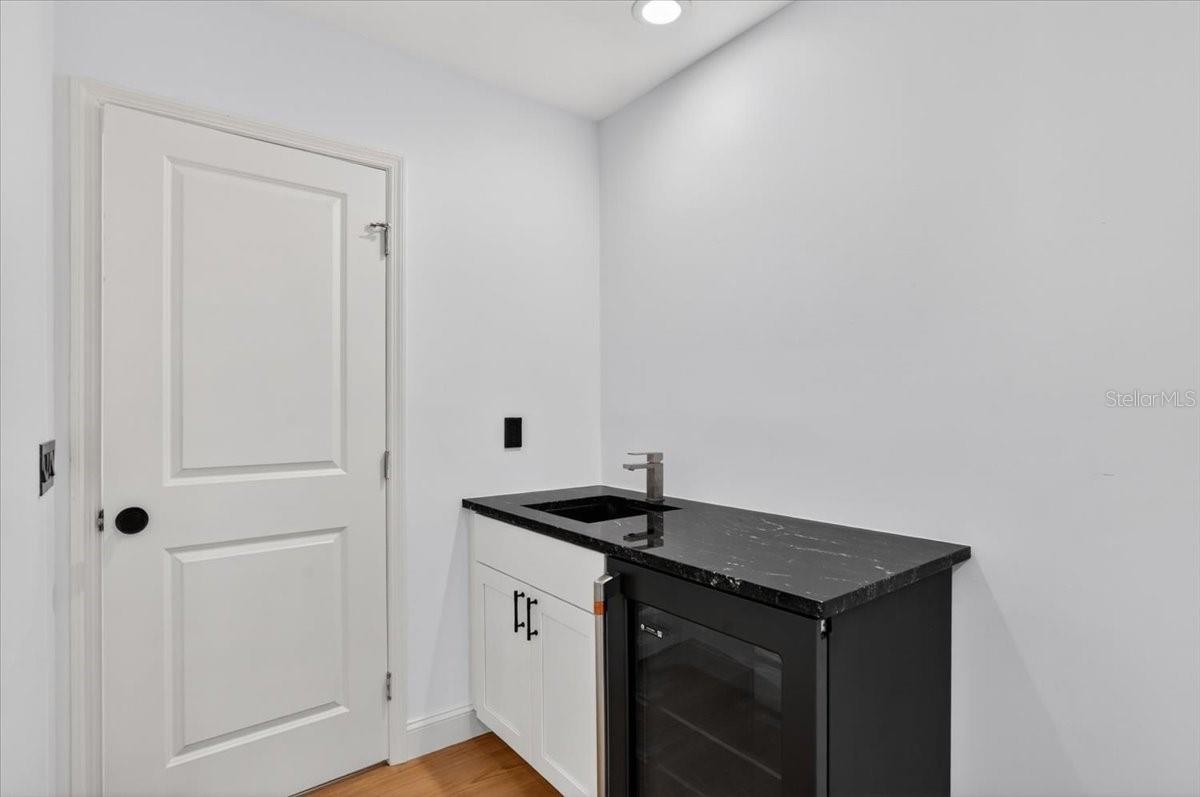 Wet Bar in Third bedroom