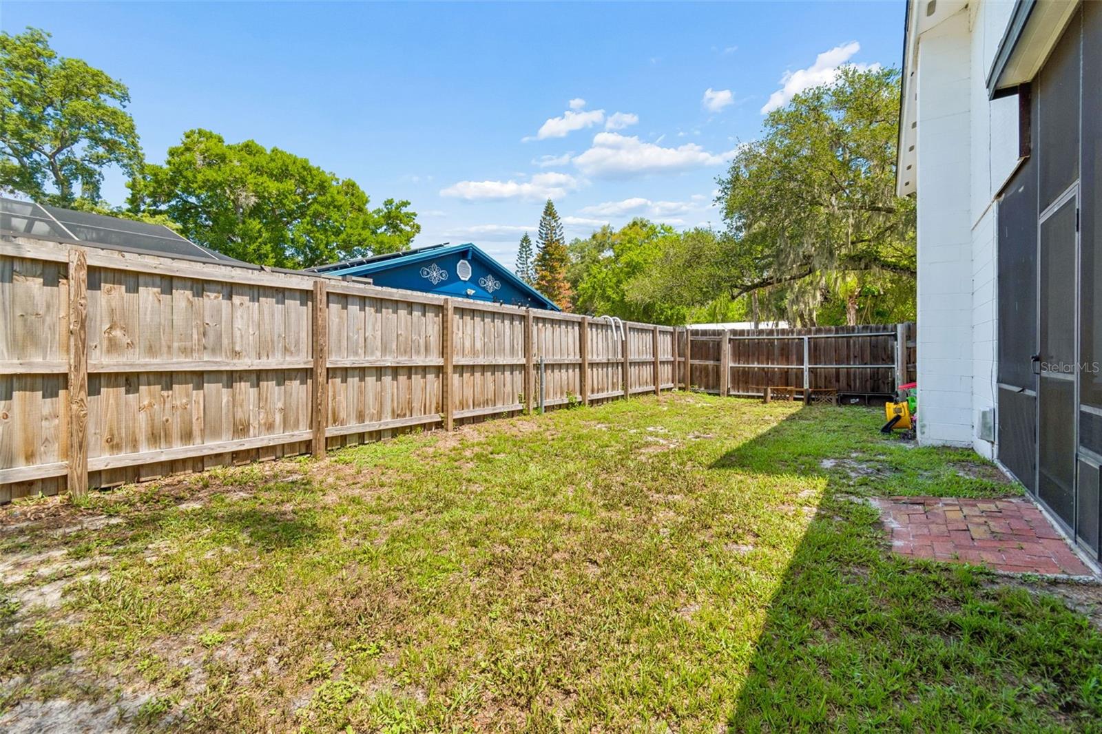 RV/Boat Parking with double gate to enter