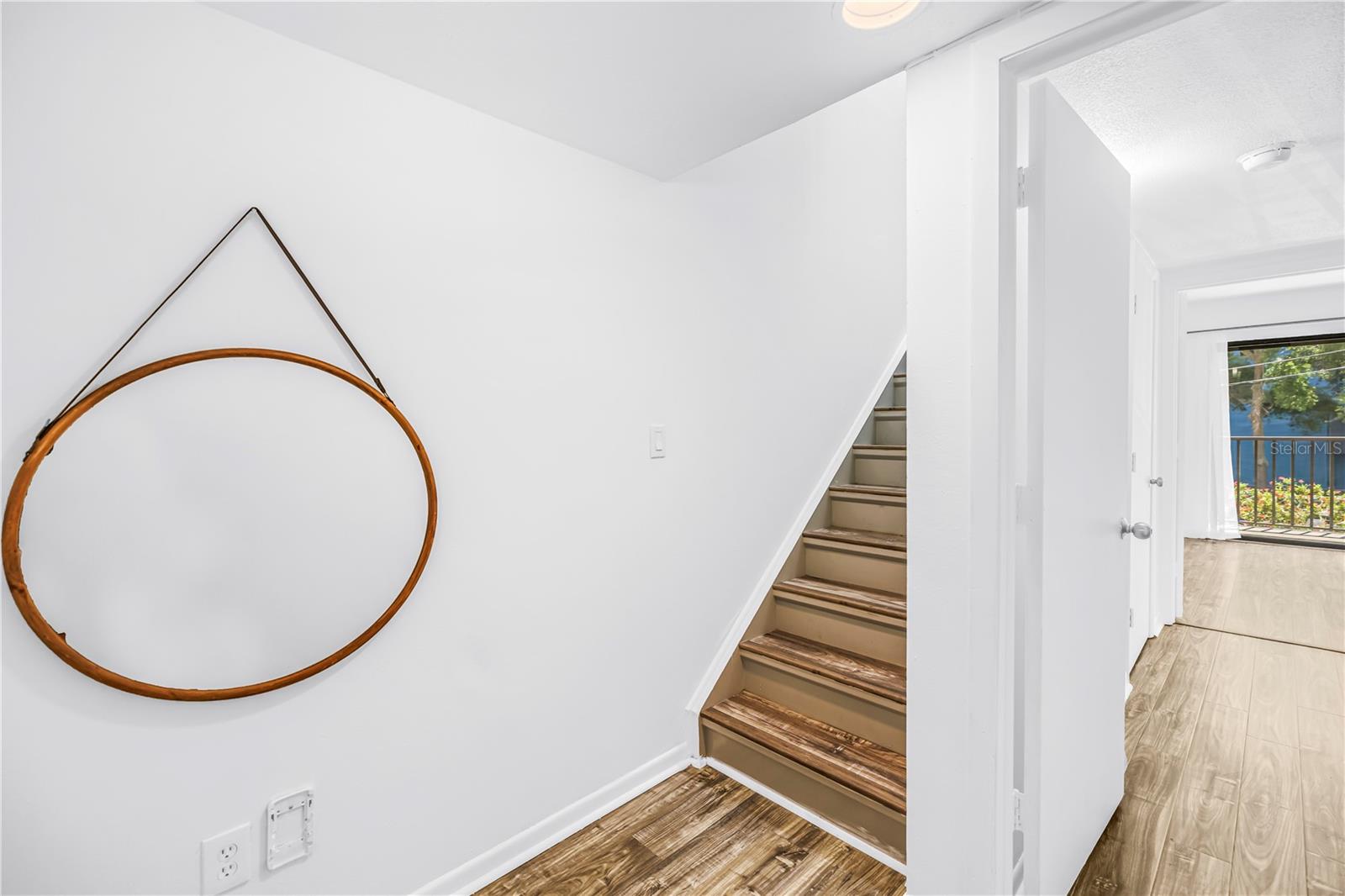 Foyer.