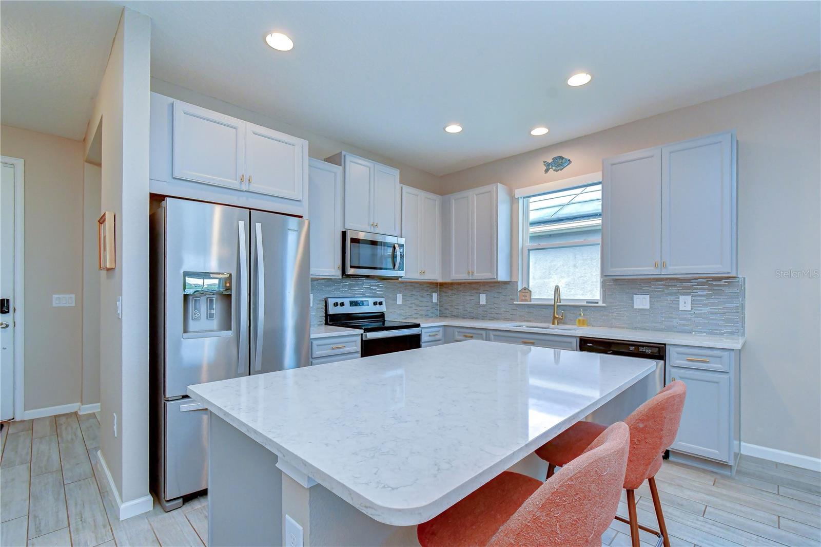 Modern appliance package for everyday convenience.
