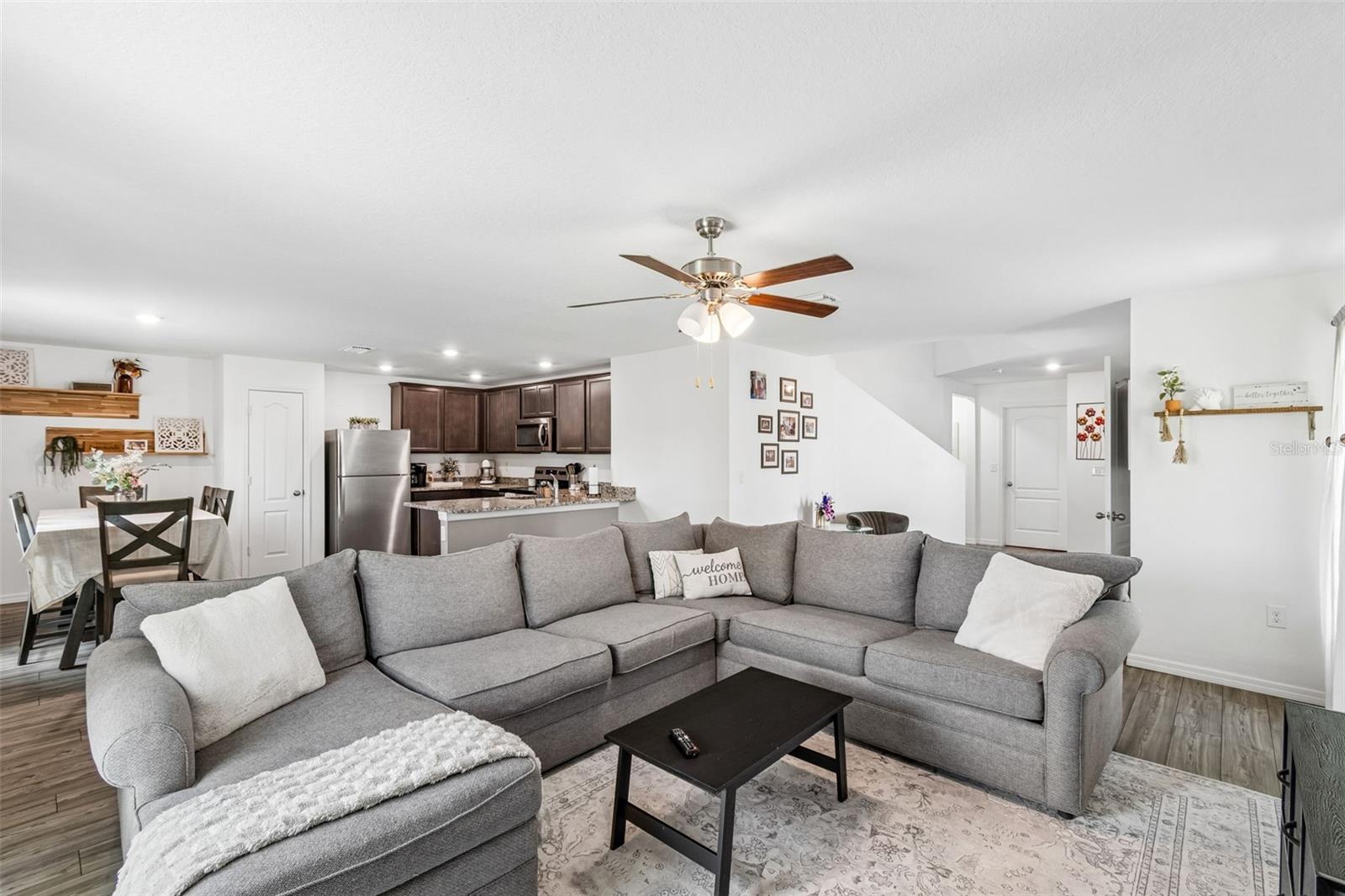 Bright and light living area