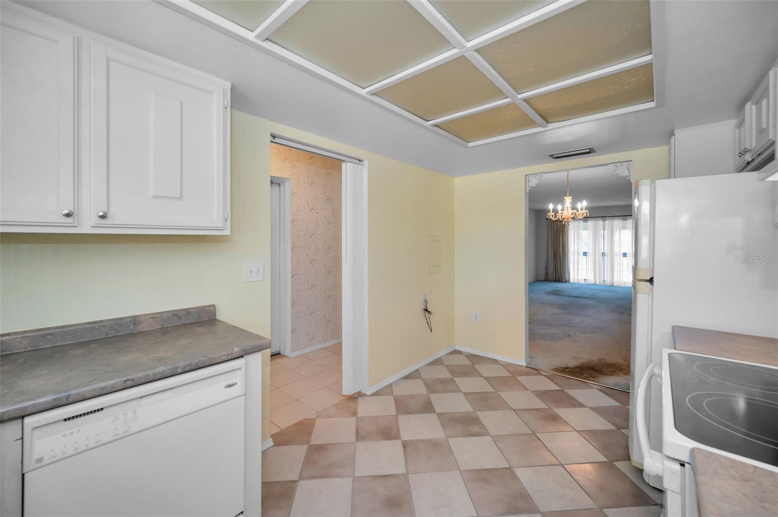Access to the dining room and front door.