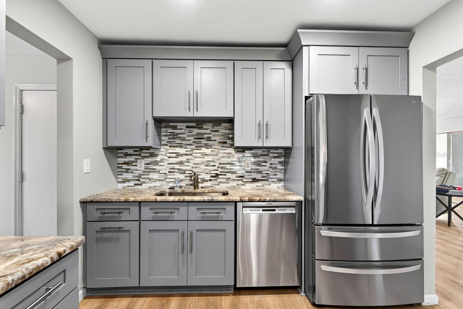 Beautiful kitchen and all new appliances