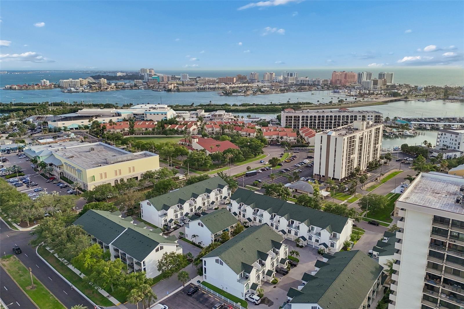TB8512455
