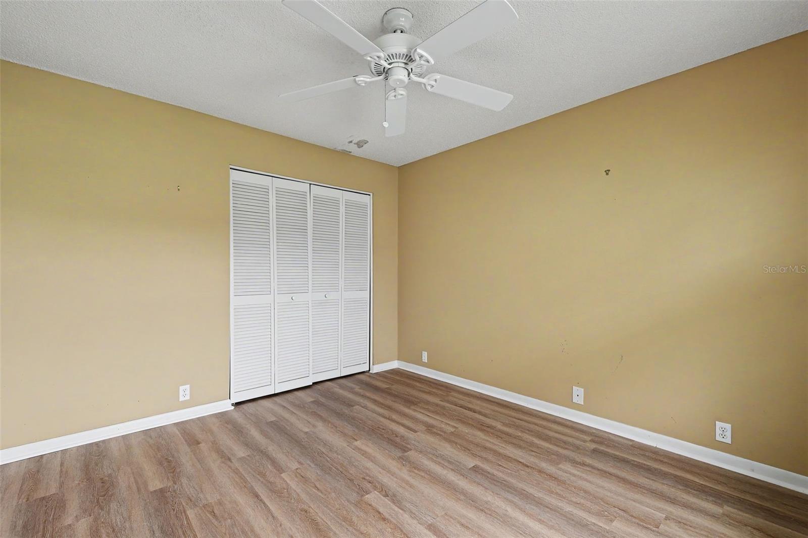 bedroom2
