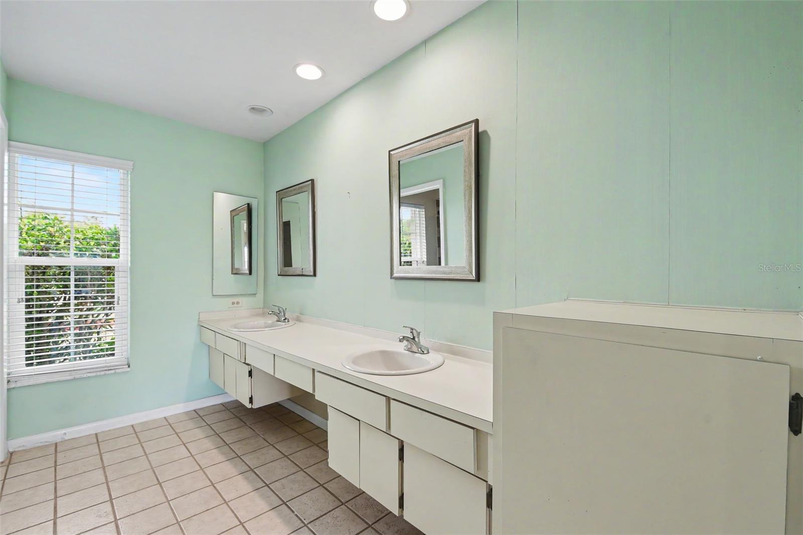 primary bath