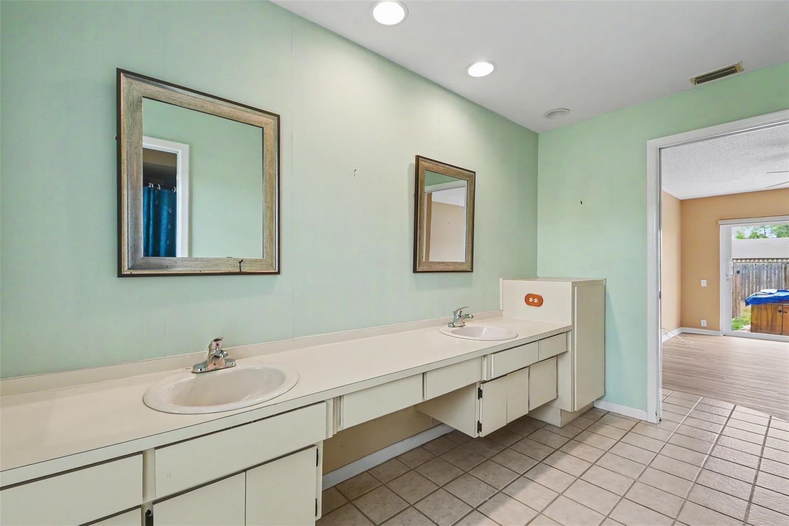 primary bath