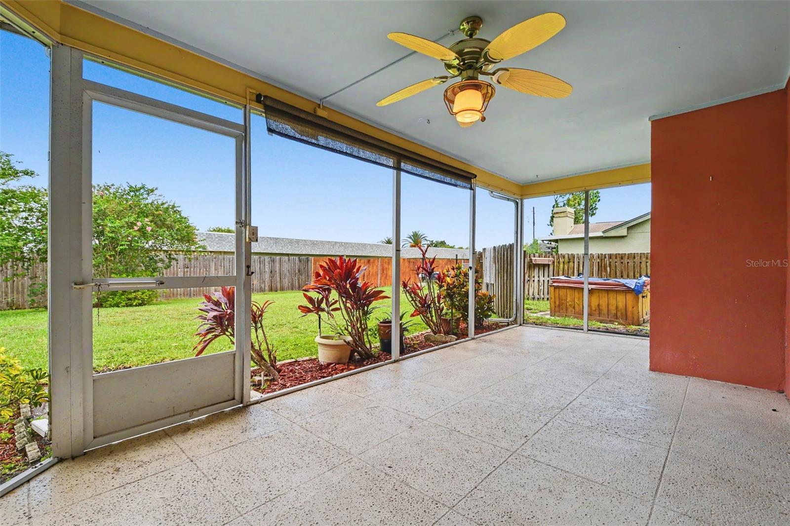 Large oversized screen patio