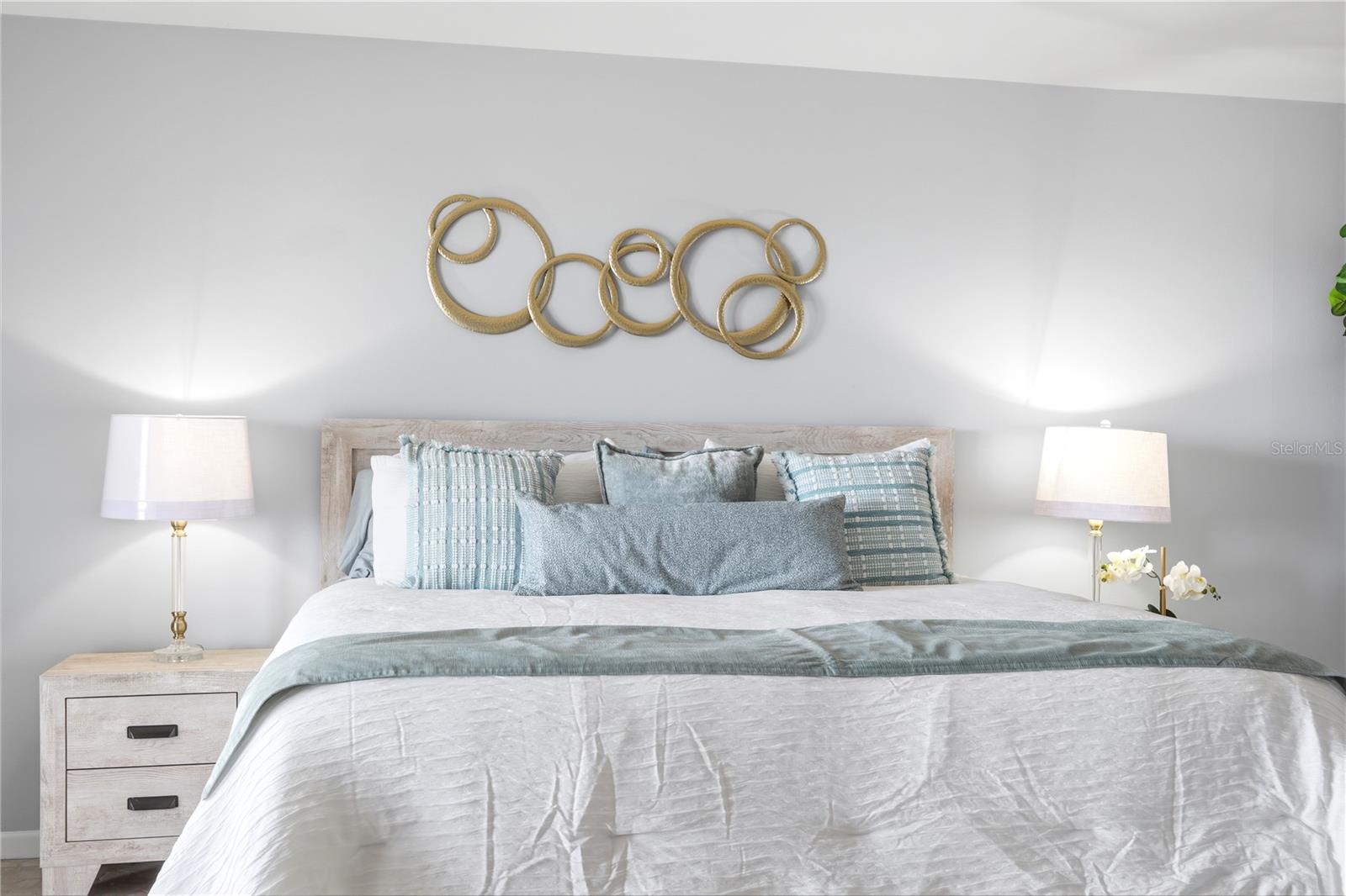 plenty of room for the king size bed
