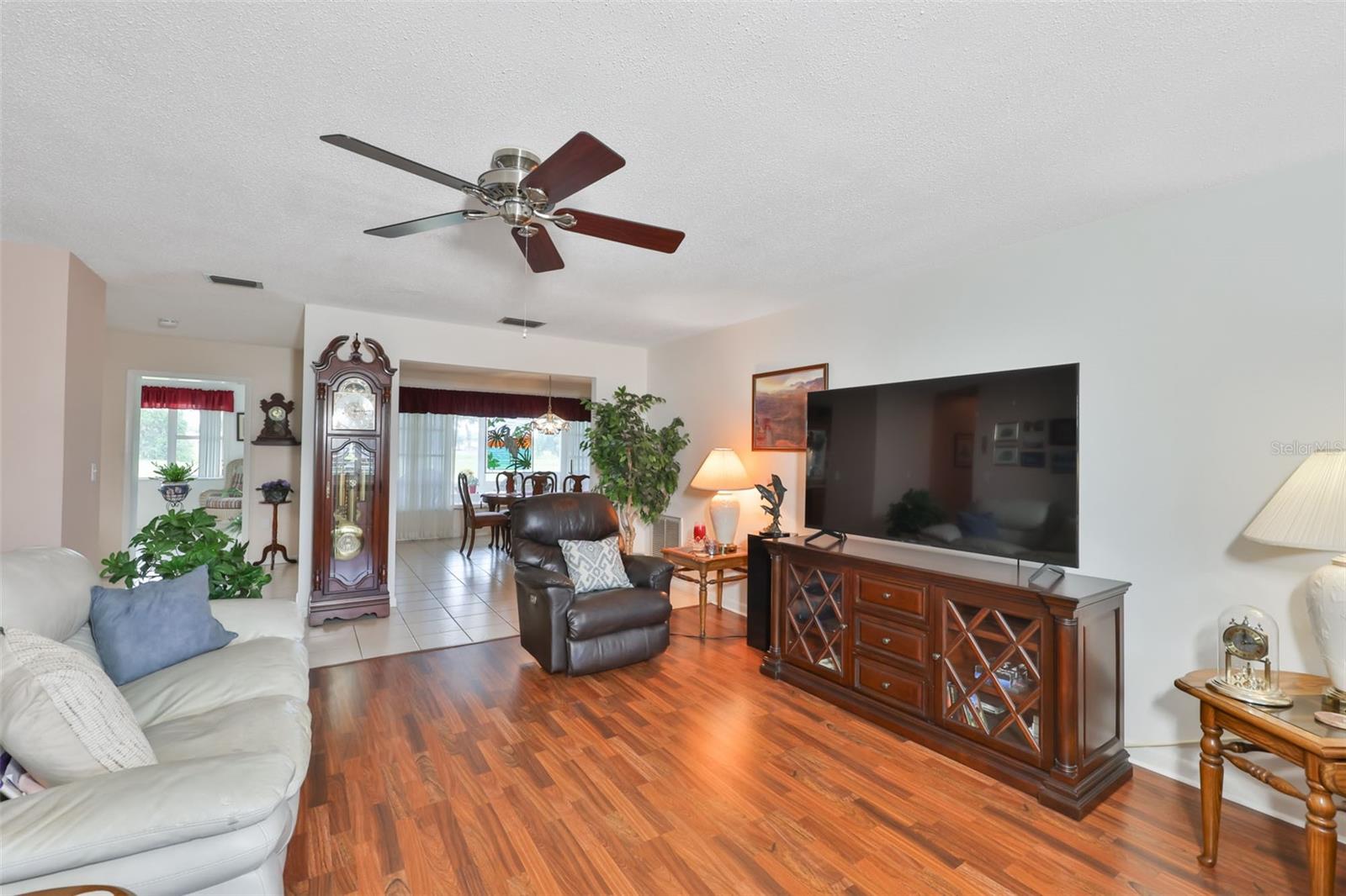 Livingroom, LVT Flooring, Plantation Shutters