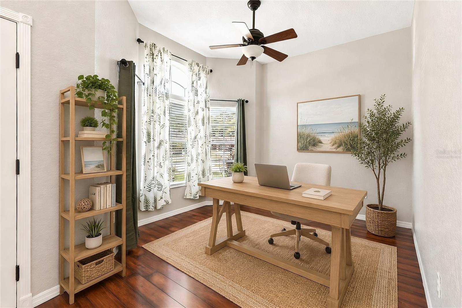 virtually staged - Flex/ Den/Office/ Formal Living Area