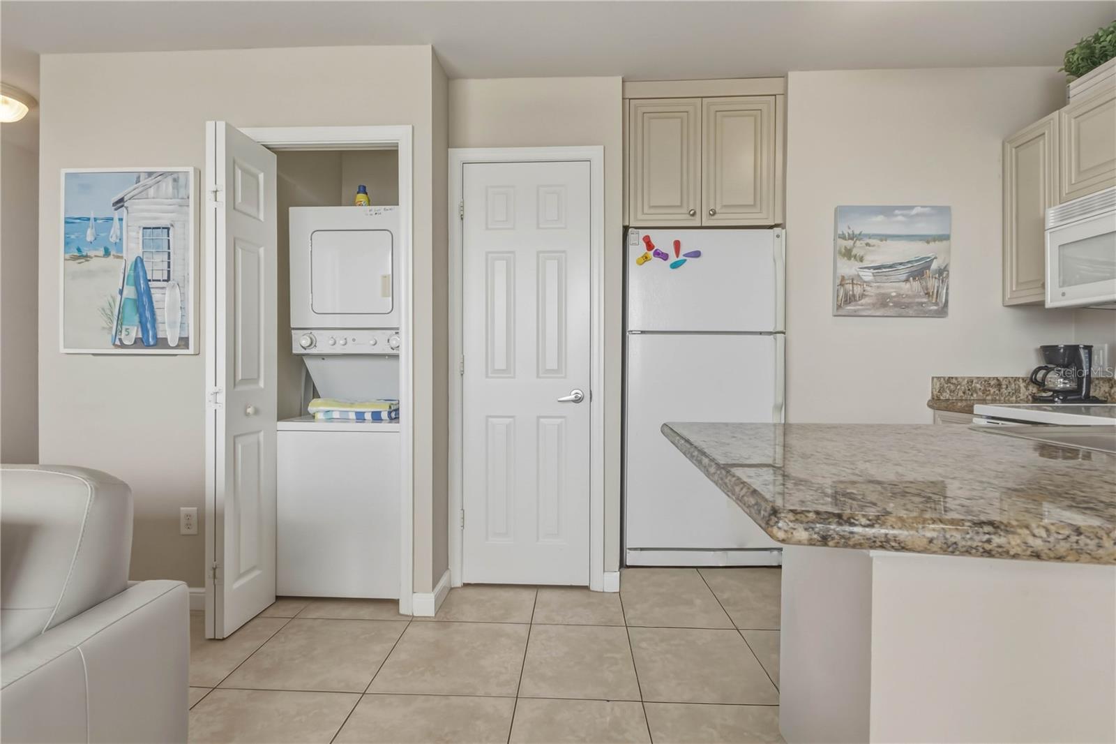Stackable washer and dryer
