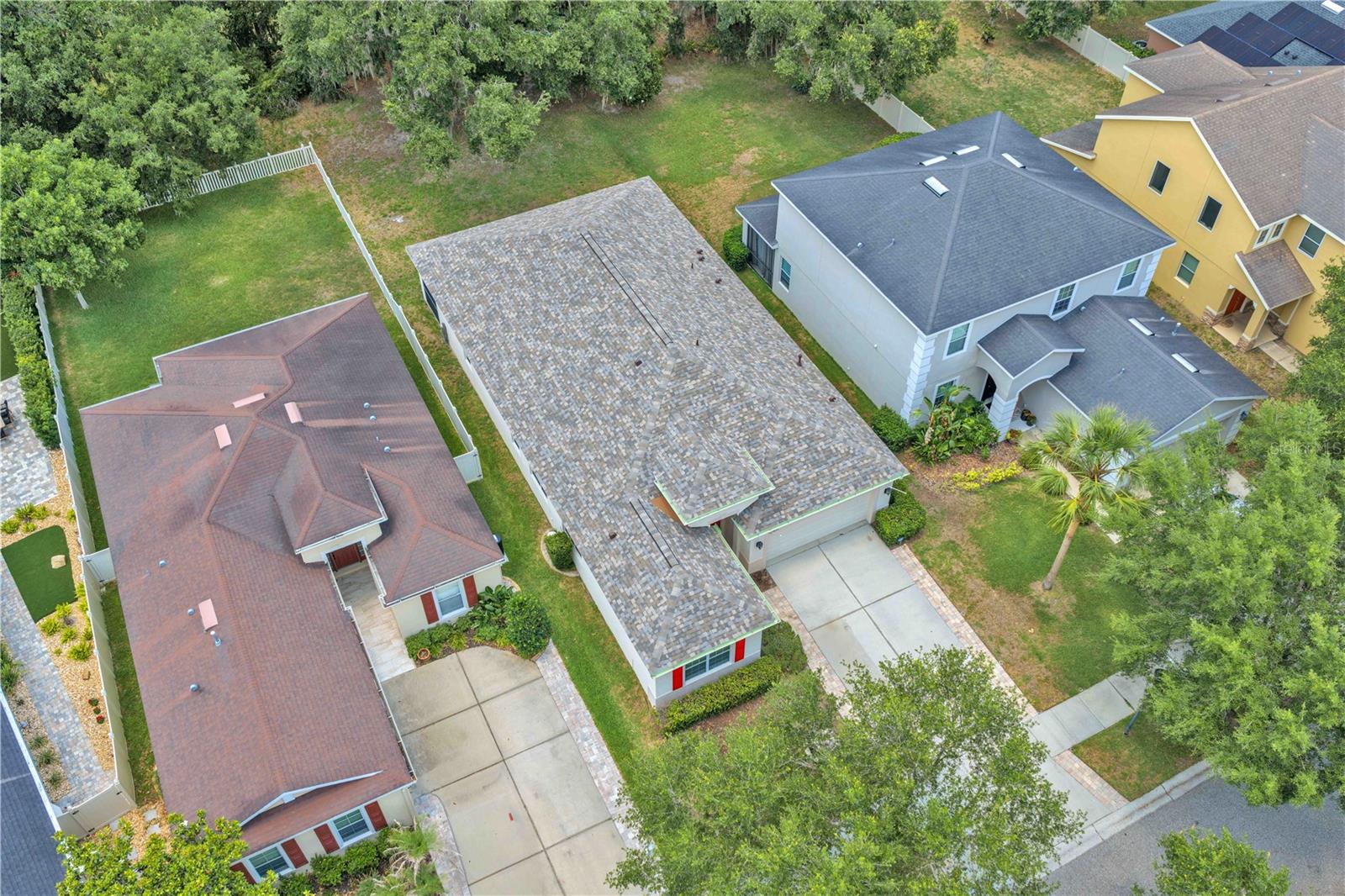 No backyard neighbors!