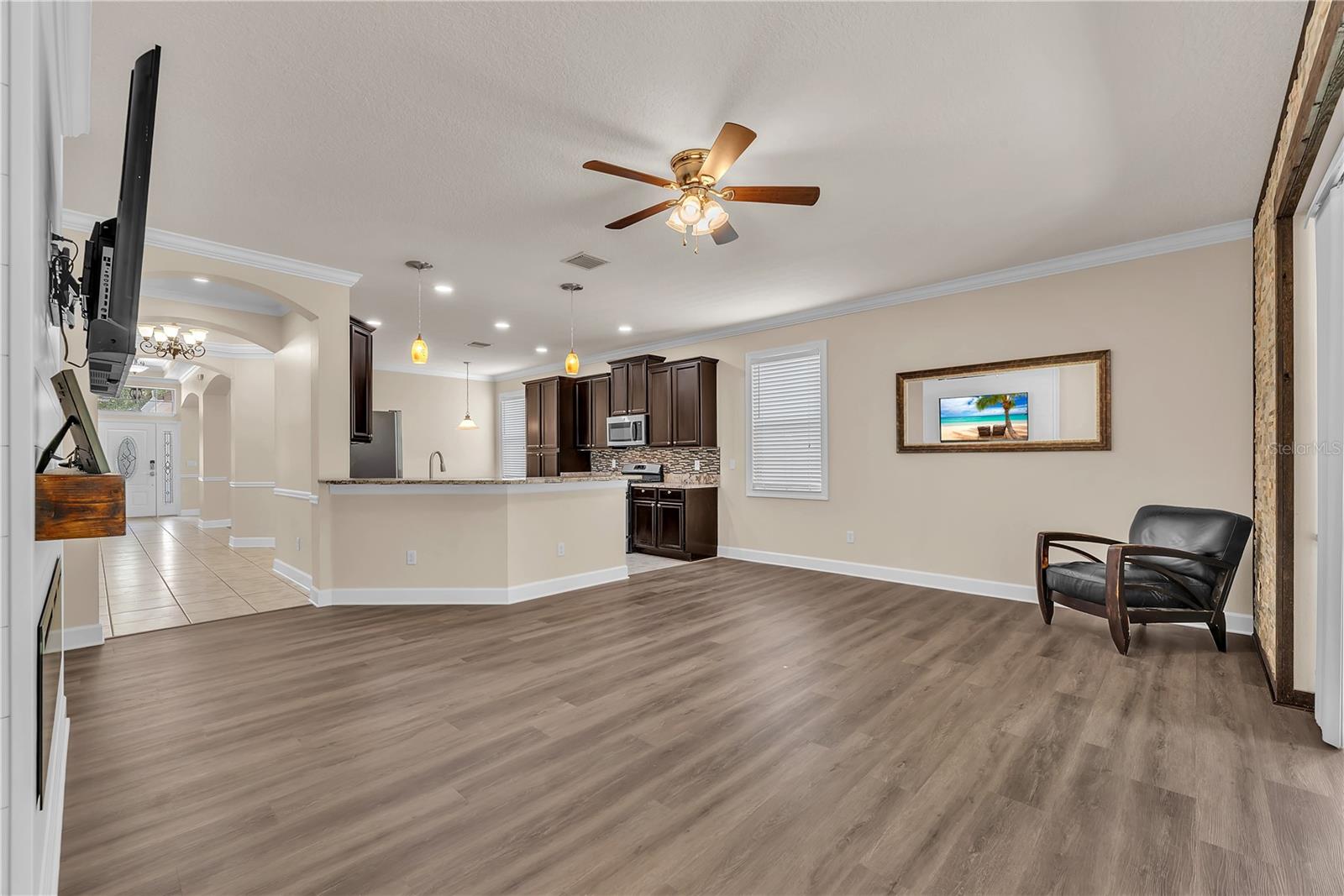 Open kitchen and family room combination.