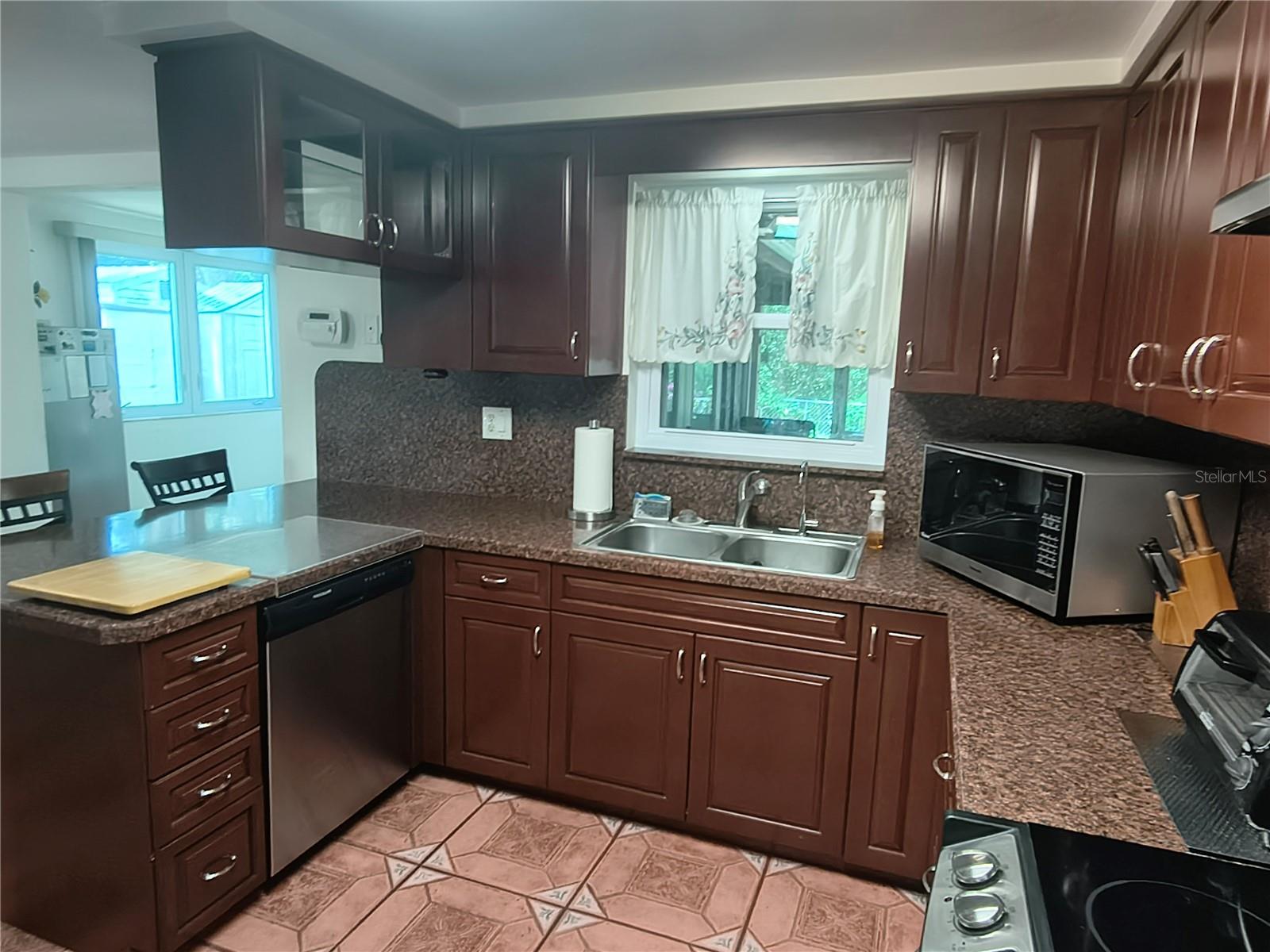 Reverse Osmosis Drinking Water in Kitchen and on Lanai